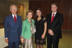 DR-PEDRO-GORDILHO-LUCIA-PELUSO-EU-JG-menor