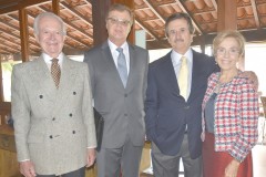 Lucia-e-Cesar-Peluso